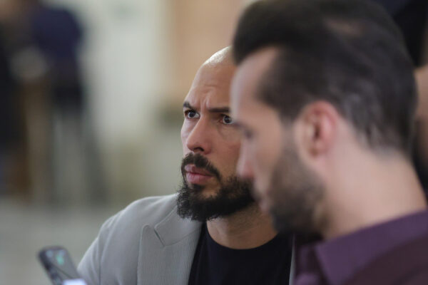 Fraţii Tate. FOTO: INQUAM / Sabin Cîrstoveanu