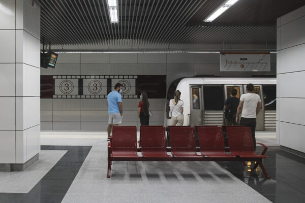 Metrorex propune scumpirea călătoriei cu metroul.