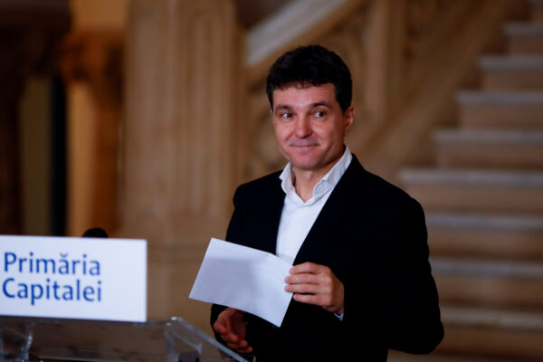 Nicuşor Dan, la ieşirea de la urne: „Am votat un partid care a fost corect cu mine tot timpul”