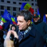Nicuşor Dan, mesaj anti-Georgescu, înainte de a participa la manifestaţia pro-Europa ţinută în Piaţa Universităţii. FOTO: FB / Nicuşor Dan