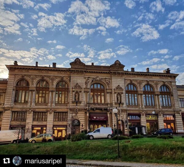 Palatul Bragadiru a fost pus în vânzare pentru 25 de milioane de euro