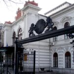 Expoziție de ceramică, la Palatul Suțu.