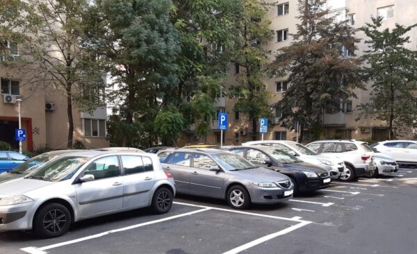 Cum reînnoieşti contractul pentru parcarea de reşedinţă. Foto: PS1