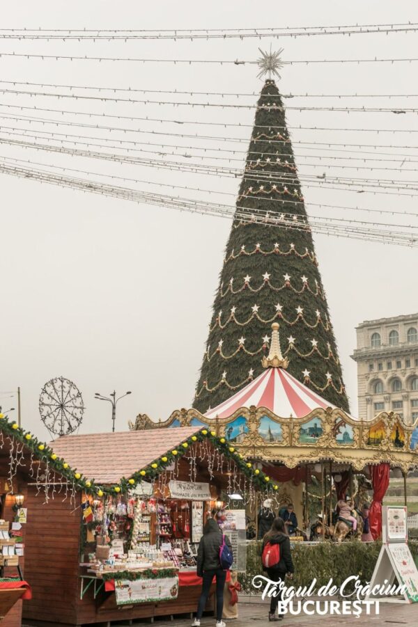 Programul Târgului de Crăciun din Piața Constituției. FOTO: Arhiva