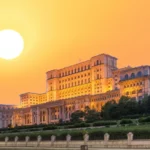 Valurile de căldură care au afectat Bucureștiul și Ilfovul au crescut de patru ori în intensitate. Foto: colaj