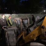 Scandalul planșeului se amplifică. Nicușor Dan a revenit cu buldozere. Captură video