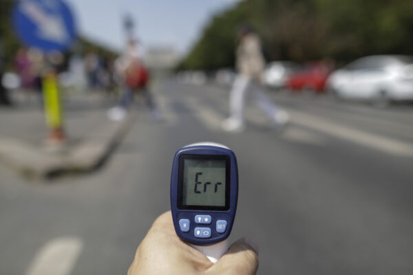 Bucureştiul, în topul nedorit al deceselor cauzate de caniculă. FOTO: INQUAM / Octav Ganea