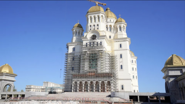 Cine a dat 2 milioane de euro pentru Catedrala Mântuirii Neamului. Foto credit: Diac. Iulian Dumitrașcu