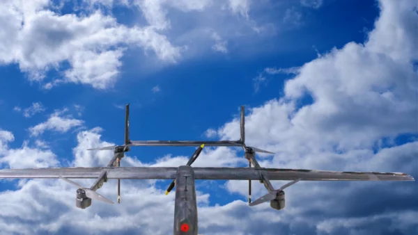 Se vor construi primele drone românești pentru apărare. Colaj BdB