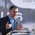 Cum explică primarul Ciucu dezbaterea publică fără presă