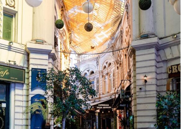 O parte din clădirile de la Pasajul Vilacrosse, recuperate. Foto: Facebook Nicușor Dan