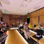 100.000 de vizitatori la expoziția „Universul lui Salvador Dali” din București. Foto Primăria București