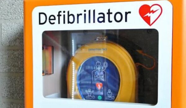 13 defibrilatoare instalate în statii de metrou. FOTO: Arhiva