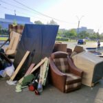 Deșeurile voluminoase colectate gratuit, în cartierele Aviației și Băneasa. FOTO: Arhiva