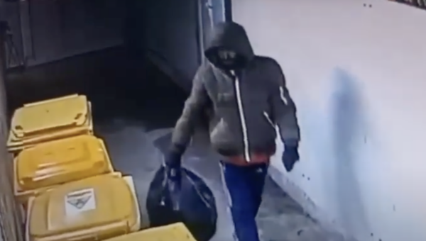 a furat 3 picioare amputate