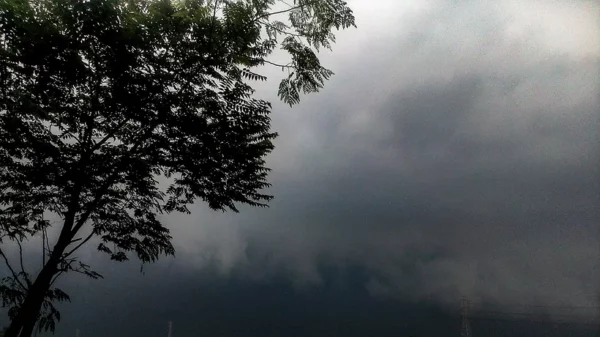 Vreme rece, săptămâna viitoare, în capitală. Nu plouă iar vântul scade în intensitate. FOTO: Arhiva