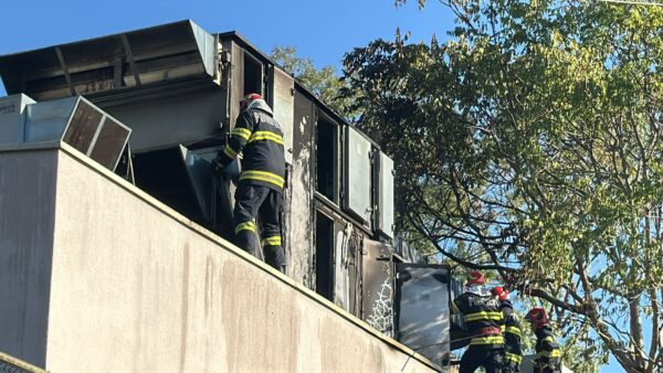Cinematograful Gloria, în ziua incendiului. FOTO: ISU B-IF