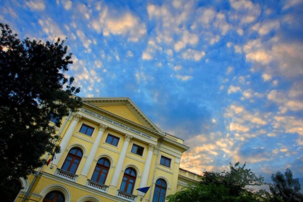 Program special, la Muzeul Antipa.