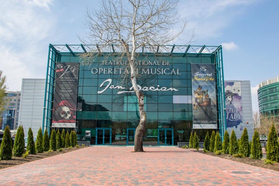 Programul Teatrului Naţional de Operetă şi Musical „Ion Dacian” din luna februarie 2025. FOTO: Teatrul Ion Dacian