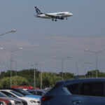 Parcarea din fața terminalului Plecări al Aeroportului Otopeni se va închide