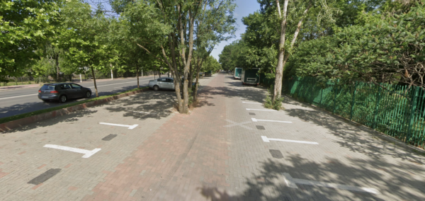 Parcarea ilegală amenajată de PS3