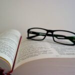 Peste 180 de poeți din peste 20 de țări vin la Festivalul Internațional de Poezie București. Foto Pexels.com