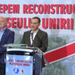 Prefectul Capitalei, Mugur-Mihai Toader, alături de primarul Sectorului 4, Daniel Băluță. Foto: Inquam Photos / Sabin Cirstoveanu