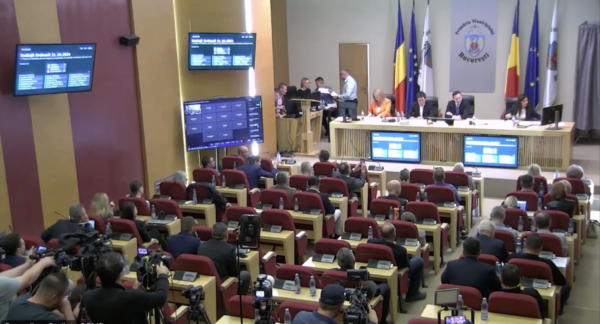 Argumentele consilierilor generali și cetățenilor care se opun referendumului propus de Nicușor Dan