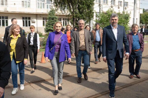 Revoltă la STB împotriva omului lui Firea. Miza: contractul colectiv de muncă. Foto Facebook Gabriela Firea