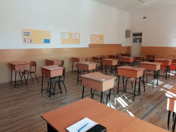 Când se plătesc bursele școlare pentru septembrie și octombrie